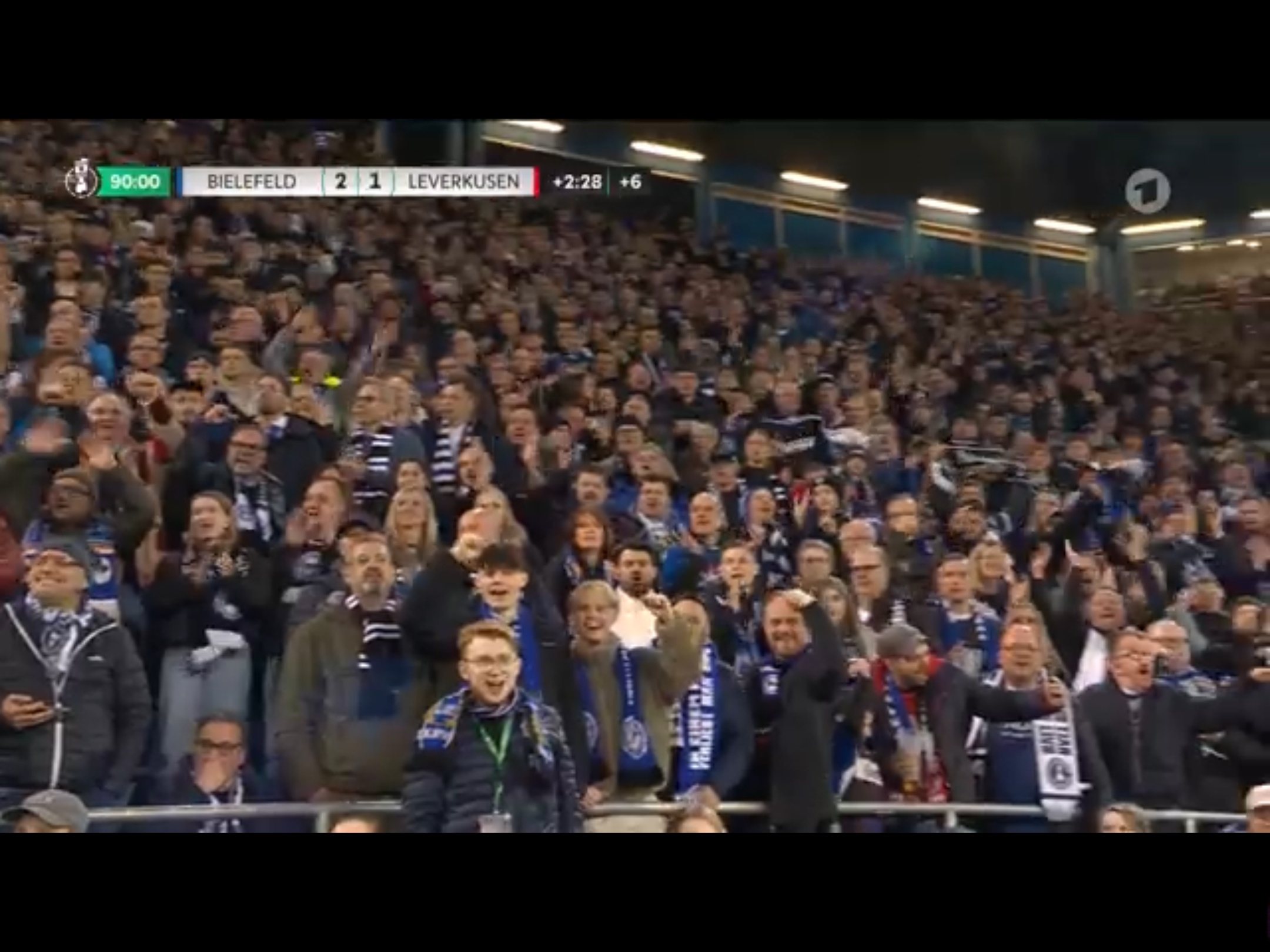 九游-包含比赛规则变更引发热议！，费德勒在掘金比赛中夺冠全场沸腾不已的词条-九游